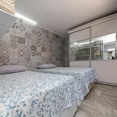 Cozy Duplex Apartment With Peaceful Garden In Bodrum Apartamento